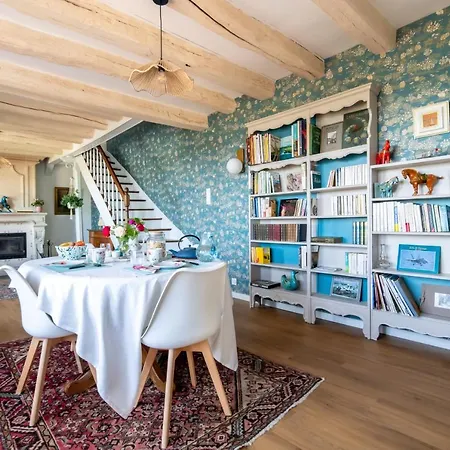 Le Clos Eugenie Bed and breakfast