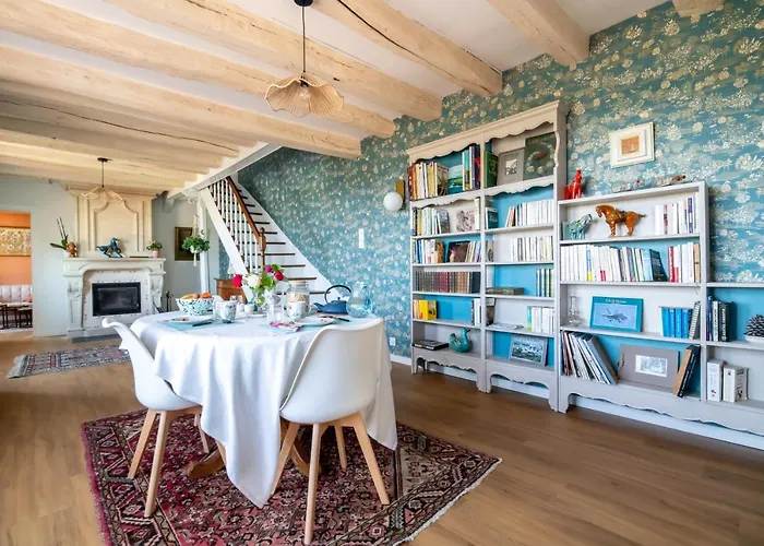 Le Clos Eugénie Couette-café