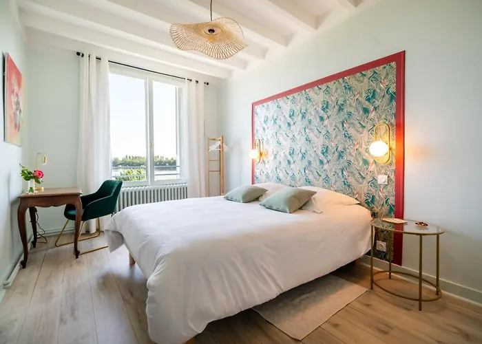 فندق مبيت وإفطار Le Clos Eugenie Gennes-Val-de-Loire