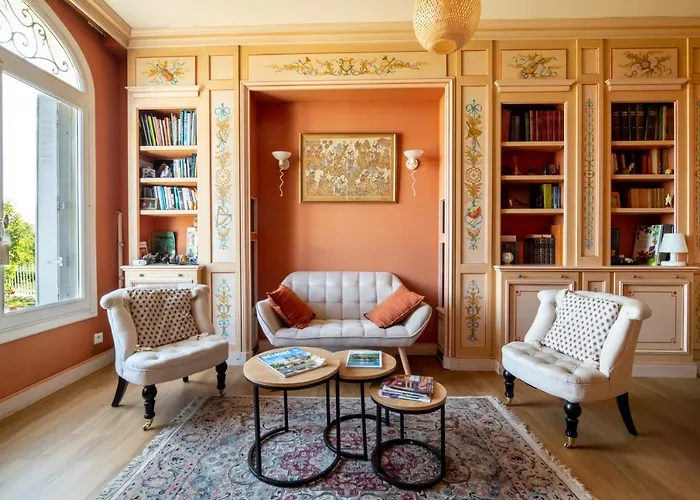 Le Clos Eugénie Couette-café